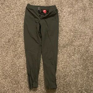 Nike Woven Jogger Pants